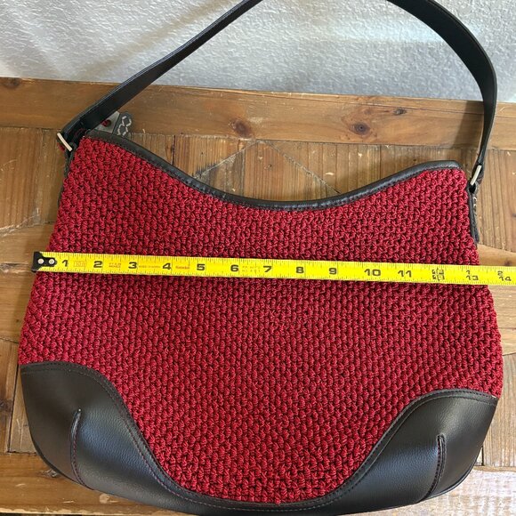 The Sak Red and Brown Crochet Shoulder Bag - Picture 13 of 15